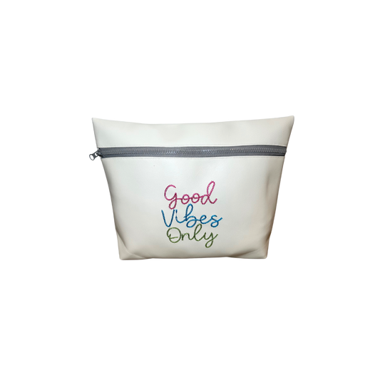 White Good Vibes